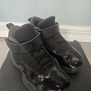 Kids Black Athletic Shoes